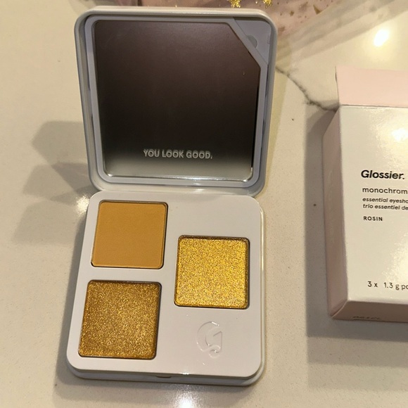 NWT Glossier Monochromes Eyeshadow Trio Rosin OS - Picture 5 of 6